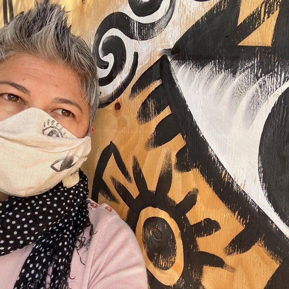 Meet your Posher, Caroline